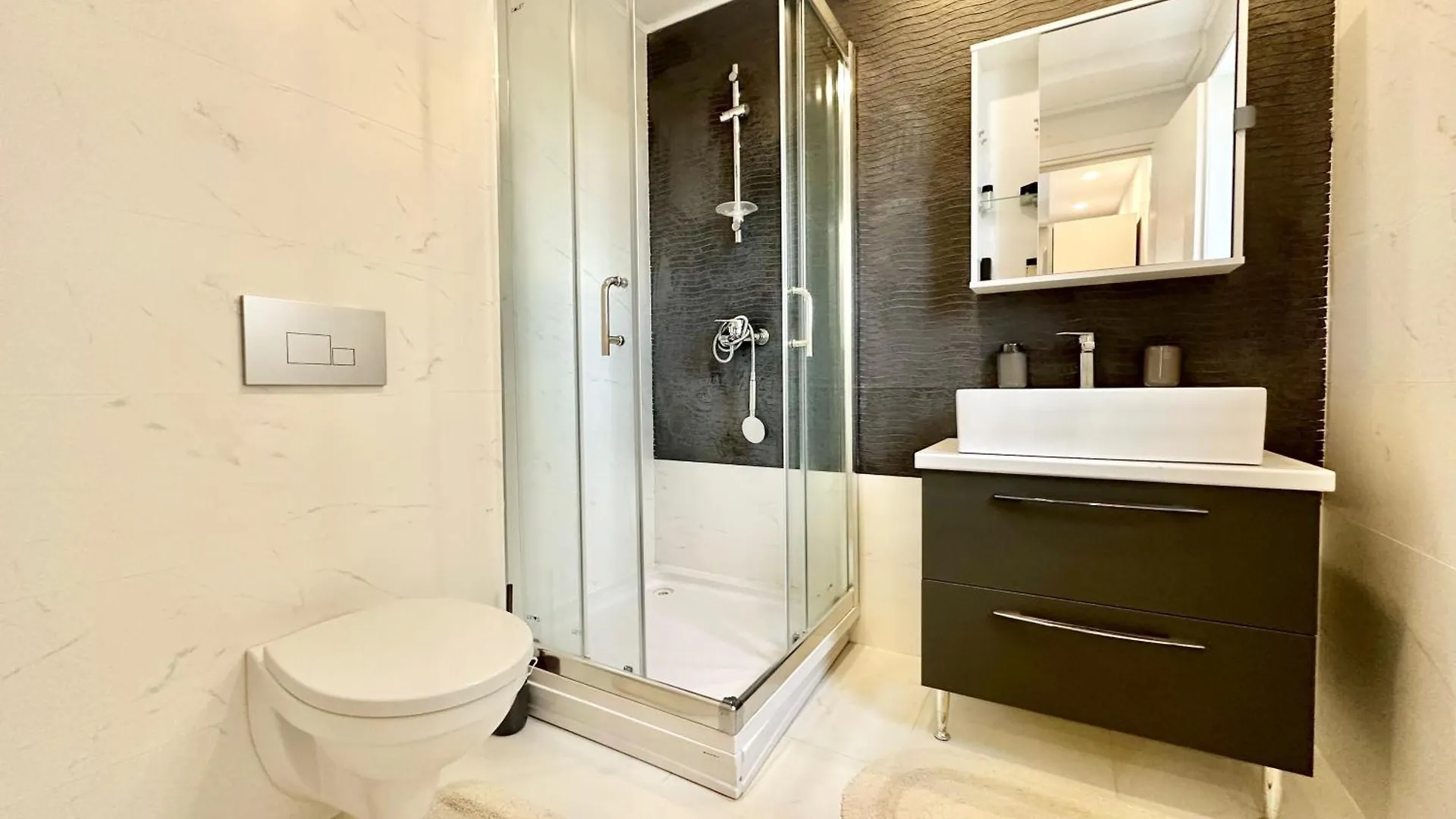 3 Rooms A302 Stayinn By Cosmopolis Cretuleasca 아파트